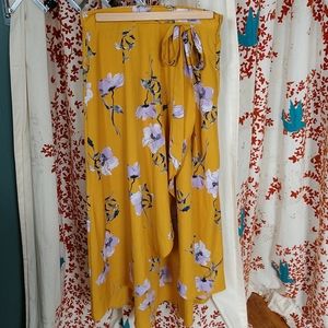 Le Lis Faux wrap yellow floral midi hi low skirt S